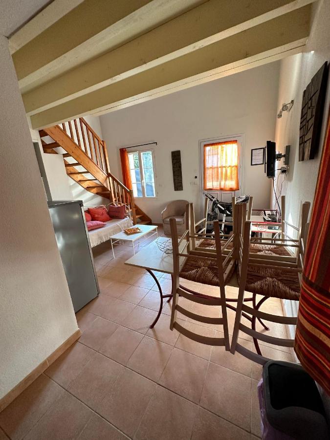 Maison Vacances Climatisee A 20 Minutes De La Mer Gallargues-le-Montueux Esterno foto