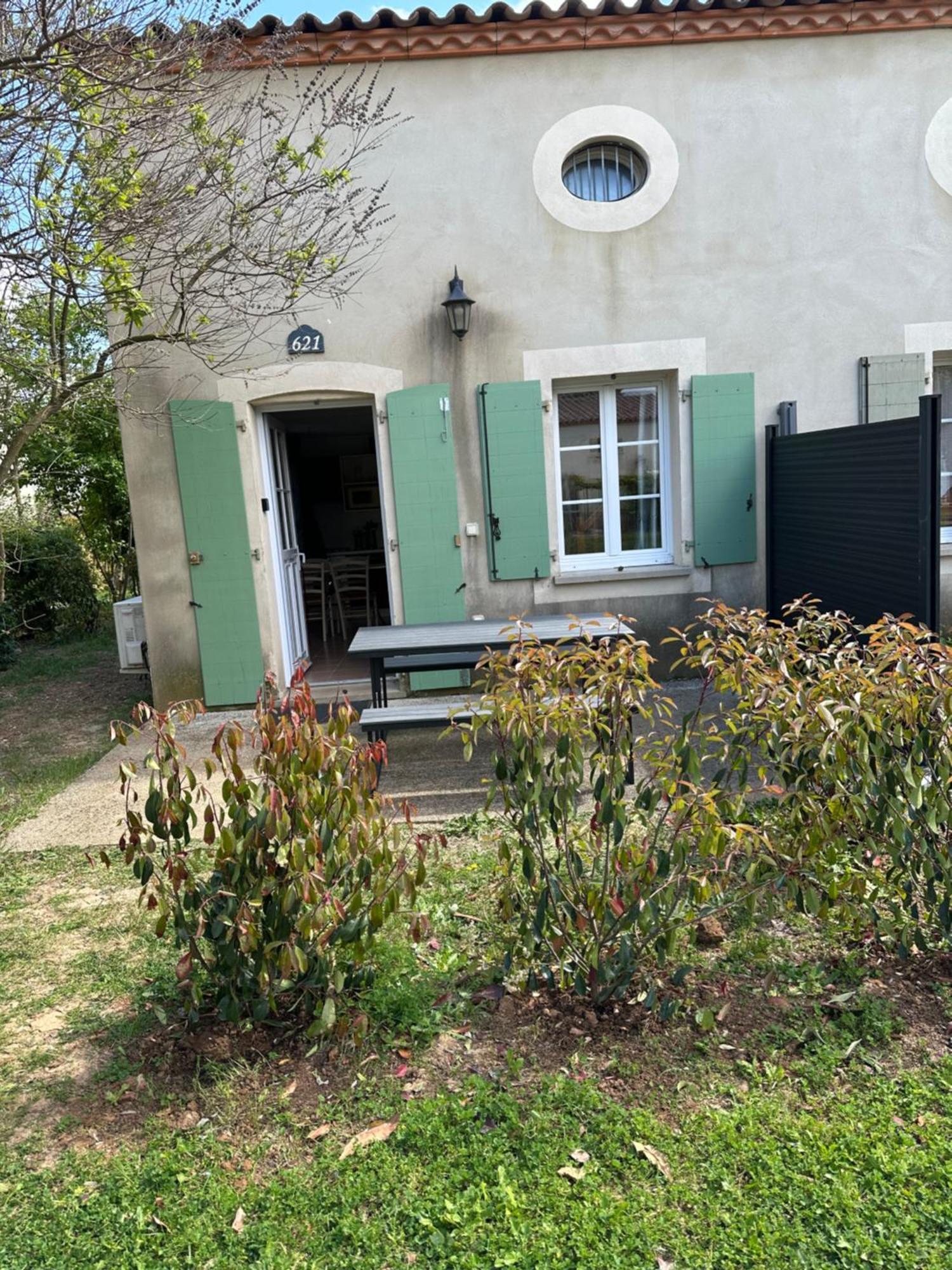 Maison Vacances Climatisee A 20 Minutes De La Mer Gallargues-le-Montueux Esterno foto